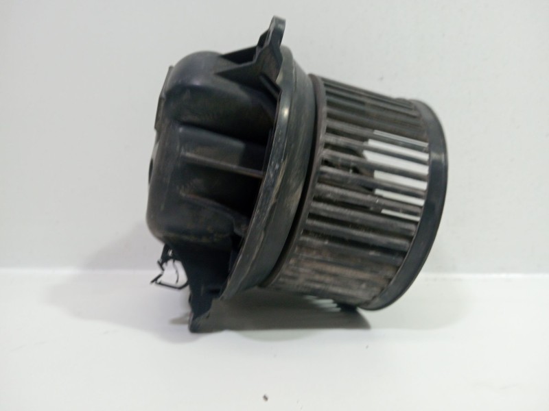 Recambio de motor calefaccion para nissan primastar autobús (x83) dci 100 referencia OEM IAM PRIMASTARAutobús(X83)dCi1002001  