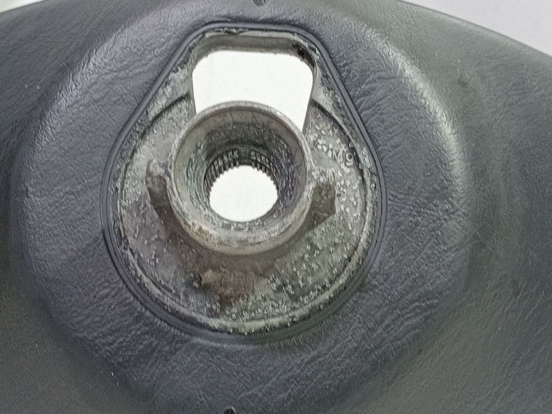 Recambio de volante para nissan primastar autobús (x83) dci 100 referencia OEM IAM 8200201344  