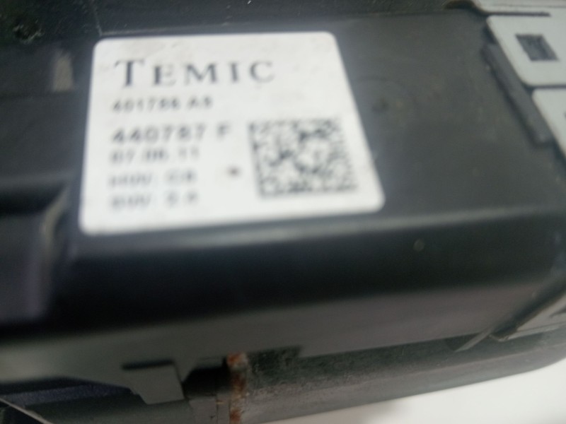 Recambio de motor elevalunas delantero izquierdo para nissan primastar autobús (x83) dci 100 referencia OEM IAM 36210000  