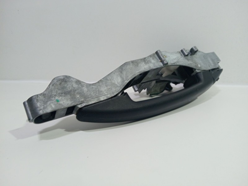 Recambio de maneta exterior delantera derecha para peugeot expert tepee (vf3x_) 2.0 hdi 120 referencia OEM IAM 9680558580  
