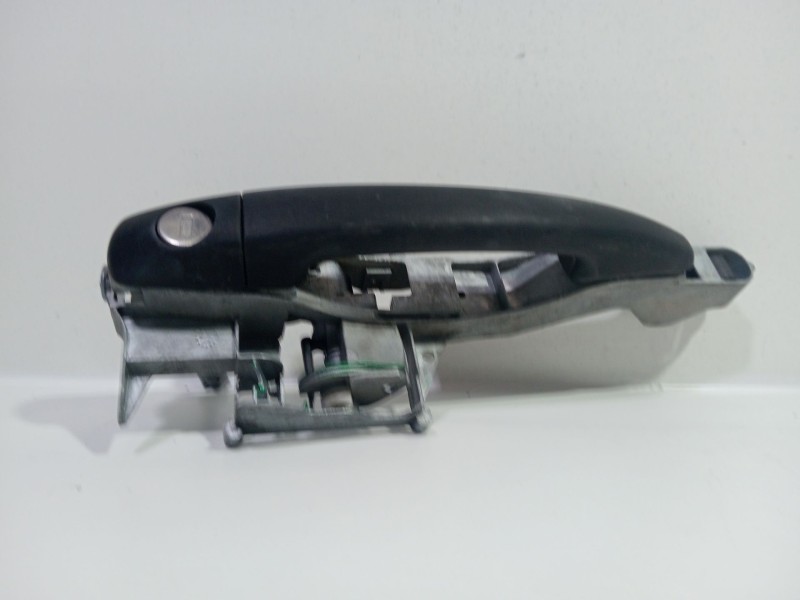 Recambio de maneta exterior delantera izquierda para peugeot expert tepee (vf3x_) 2.0 hdi 120 referencia OEM IAM 968065680  