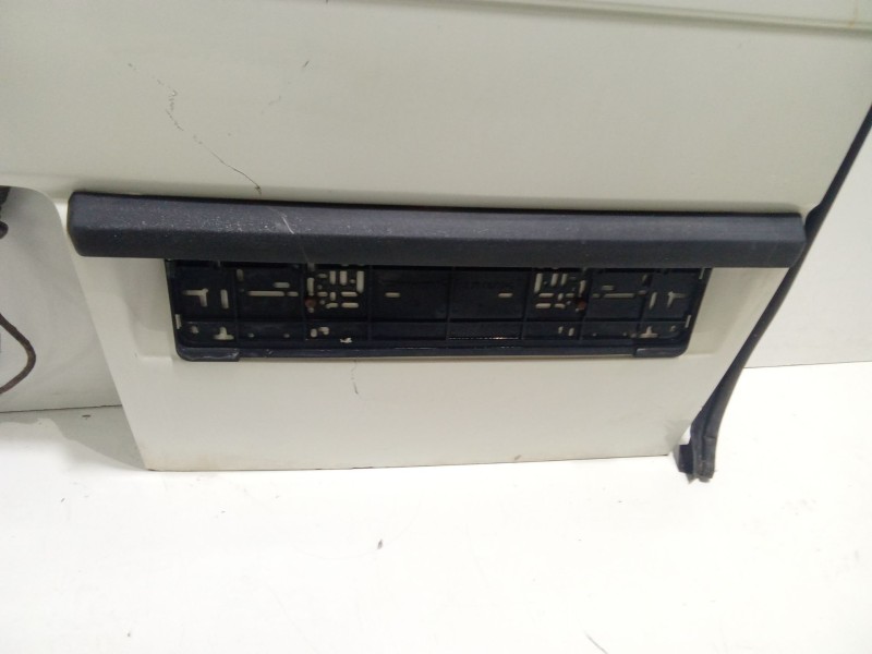 Recambio de porton trasero izquierdo para volkswagen t4 transporter/furgoneta (mod. 1991) caja cerrada referencia OEM IAM 701827