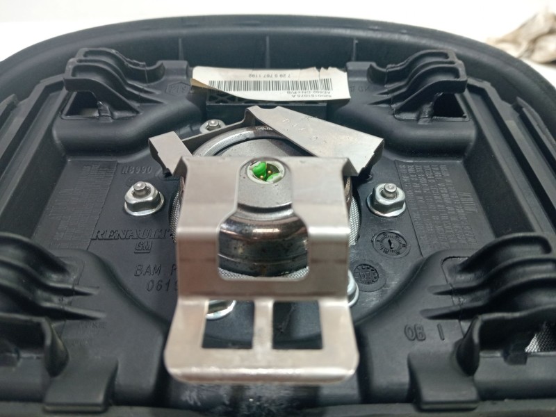 Recambio de airbag delantero izquierdo para nissan primastar autobús (x83) dci 100 referencia OEM IAM 820015075A  