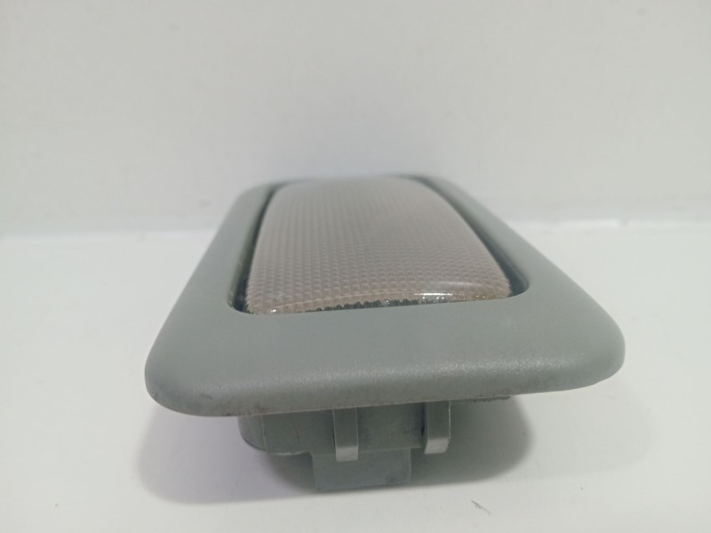 Recambio de luz interior para nissan primastar autobús (x83) dci 100 referencia OEM IAM 8200050660  