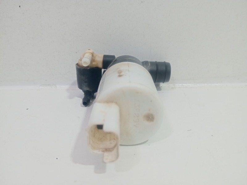 Recambio de bomba limpia para nissan primastar autobús (x83) dci 100 referencia OEM IAM 8200067015  