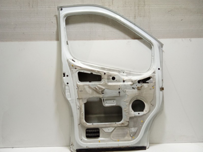 Recambio de puerta delantera izquierda para nissan primastar autobús (x83) dci 100 referencia OEM IAM PRIMASTARAUTOBÚS(X83)DCI10
