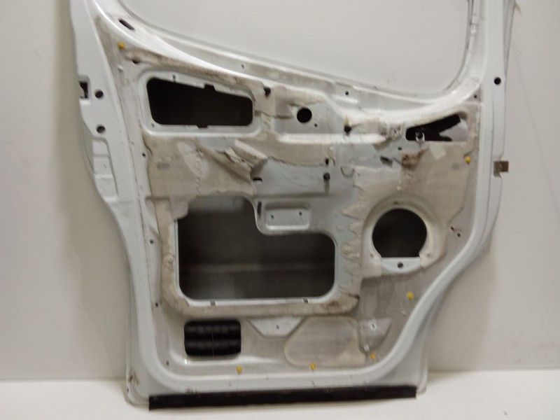 Recambio de puerta delantera izquierda para nissan primastar autobús (x83) dci 100 referencia OEM IAM PRIMASTARAUTOBÚS(X83)DCI10