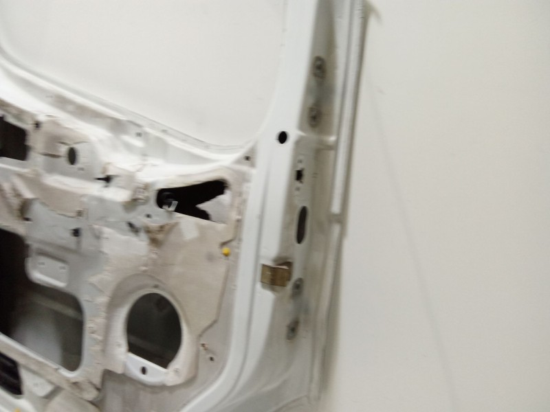 Recambio de puerta delantera izquierda para nissan primastar autobús (x83) dci 100 referencia OEM IAM PRIMASTARAUTOBÚS(X83)DCI10