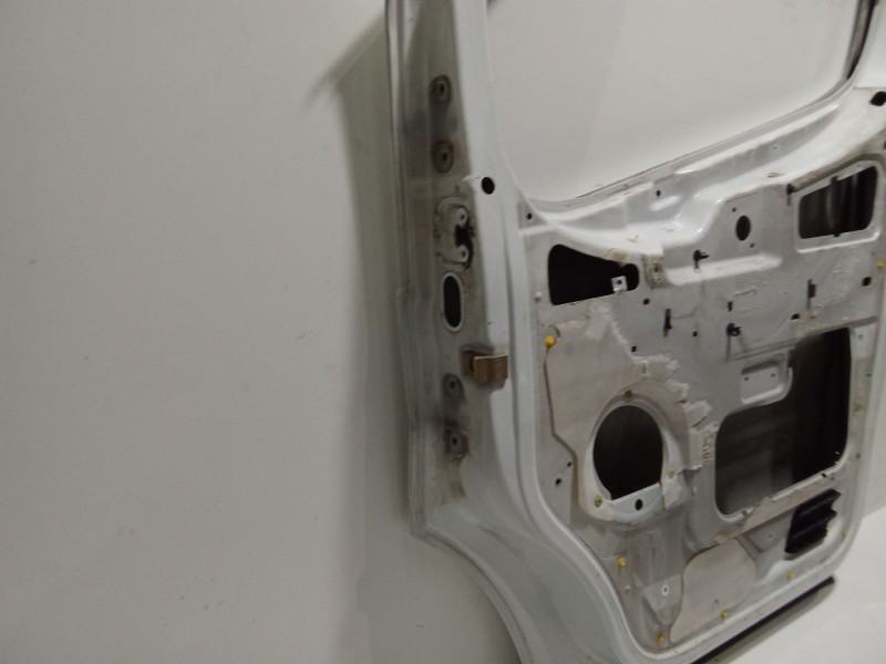 Recambio de puerta delantera derecha para nissan primastar autobús (x83) dci 100 referencia OEM IAM 8010000Q0E  