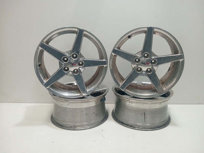 Recambio de juego llantas para chevrolet corvette coupé (c5) 5.7 referencia OEM IAM   