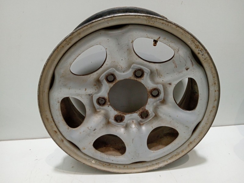 Recambio de juego llantas para nissan terrano/terrano.ii (r20) comfort plus referencia OEM IAM TERRANO/TERRANO.II(R20)Comfort  