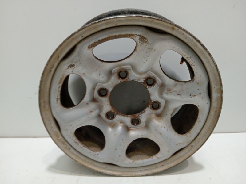 Recambio de juego llantas para nissan terrano/terrano.ii (r20) comfort plus referencia OEM IAM TERRANO/TERRANO.II(R20)Comfort  