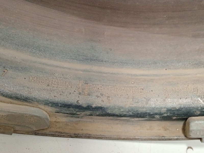 Recambio de juego llantas para nissan terrano/terrano.ii (r20) comfort plus referencia OEM IAM TERRANO/TERRANO.II(R20)Comfort  