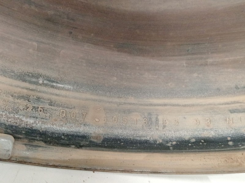 Recambio de juego llantas para nissan terrano/terrano.ii (r20) comfort plus referencia OEM IAM TERRANO/TERRANO.II(R20)Comfort  