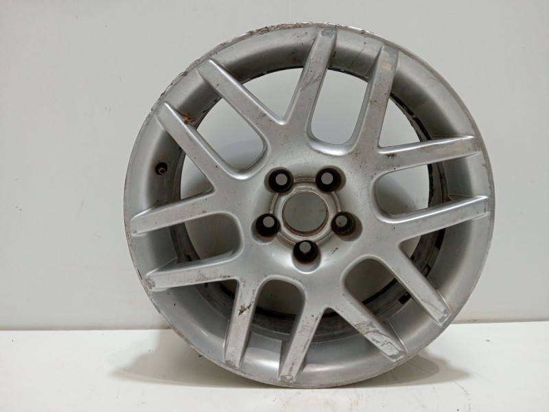Recambio de llanta para volkswagen golf iv berlina (1j1) advance referencia OEM IAM 1J0601025A  