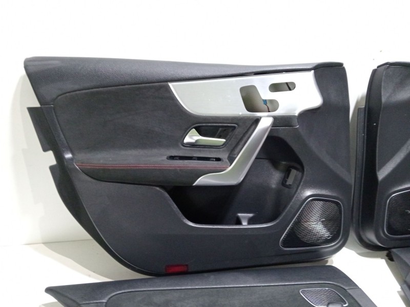 Recambio de juego asientos completo para mercedes-benz clase a sedán (v177) amg a 35 4-matic (177.151) referencia OEM IAM M260.9