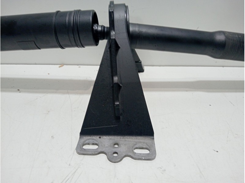 Recambio de transmision central para mercedes-benz clase a sedán (v177) amg a 35 4-matic (177.151) referencia OEM IAM A247500  