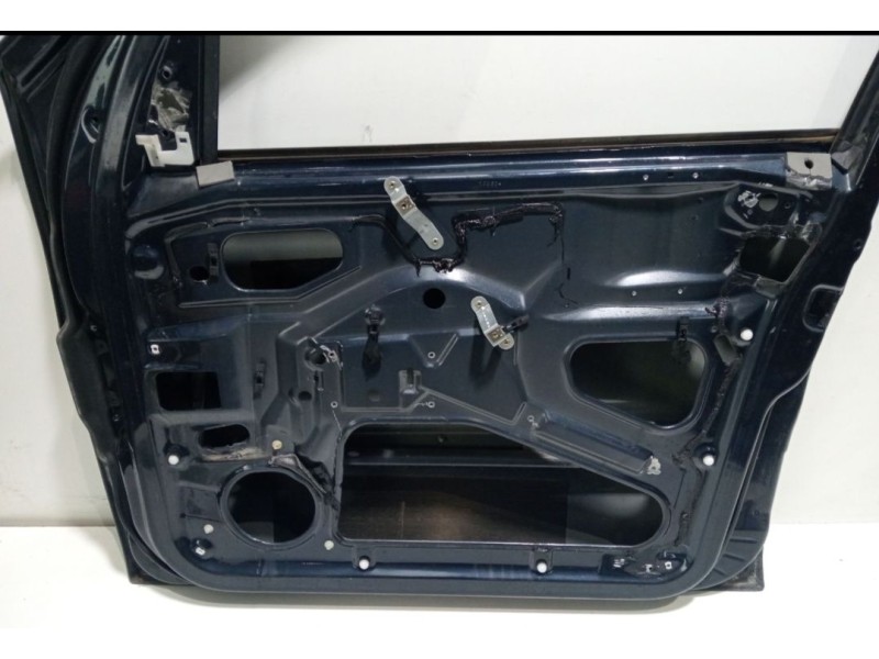 Recambio de puerta delantera derecha para mercedes-benz clase m (w163) ml 270 cdi (163.113) referencia OEM IAM OM612.963  
