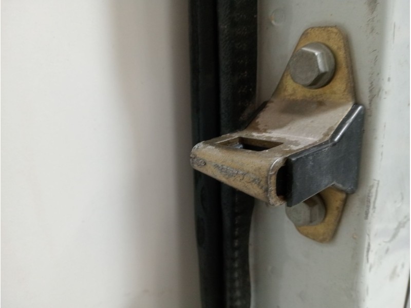 Recambio de porton trasero izquierdo para renault master desde ´98 base, caja cerrada l1h1 rs 3078 referencia OEM IAM MASTERDESD