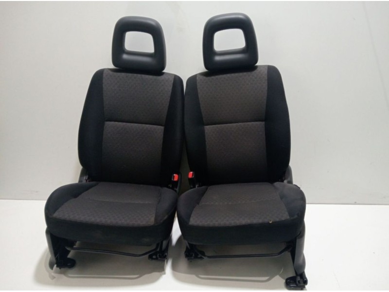 Recambio de juego asientos completo para suzuki jimny sn (fj) hard top pepe jeans referencia OEM IAM JIMNYSN(FJ)HardTopPepeJeans