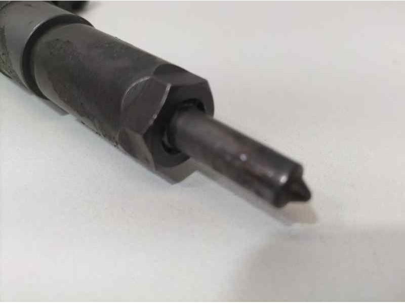 Recambio de inyector para peugeot 206 berlina xs clim referencia OEM IAM 0445110135 85836 