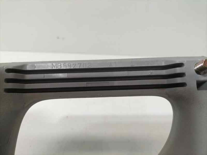 Recambio de maneta interior delantera izquierda para mitsubishi montero (v60/v70) 3.2 di-d gls kaiteki (5-ptas.) referencia OEM 