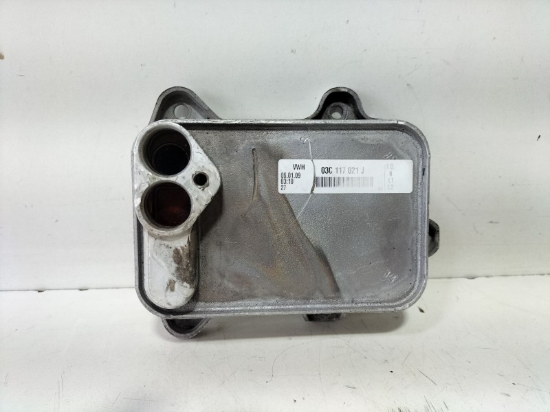 Recambio de radiador aceite para volkswagen scirocco (137) 1.4 tsi (118kw) referencia OEM IAM 03C117021J  