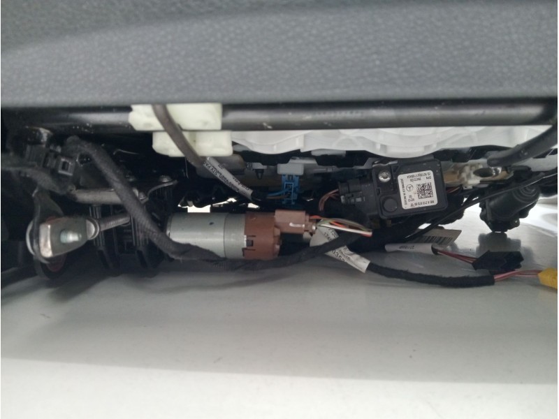 Recambio de juego asientos completo para mercedes-benz clase c (w205) familiar c 220 t d (205.214) referencia OEM IAM clasecw205