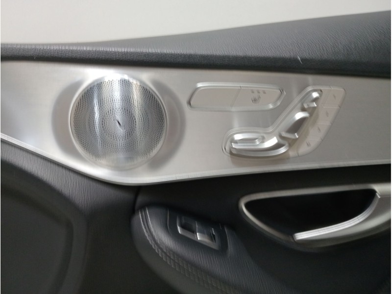 Recambio de juego asientos completo para mercedes-benz clase c (w205) familiar c 220 t d (205.214) referencia OEM IAM clasecw205