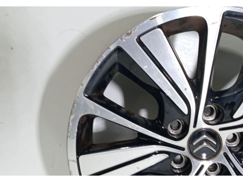 Recambio de juego llantas para citroën c4 berlina collection referencia OEM IAM 9677090377  