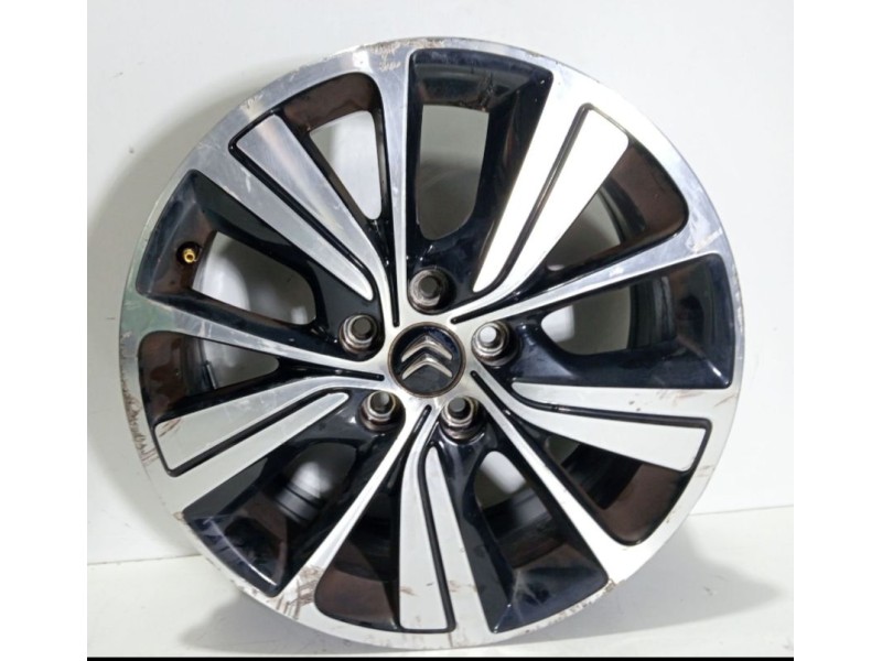 Recambio de juego llantas para citroën c4 berlina collection referencia OEM IAM 9677090377  