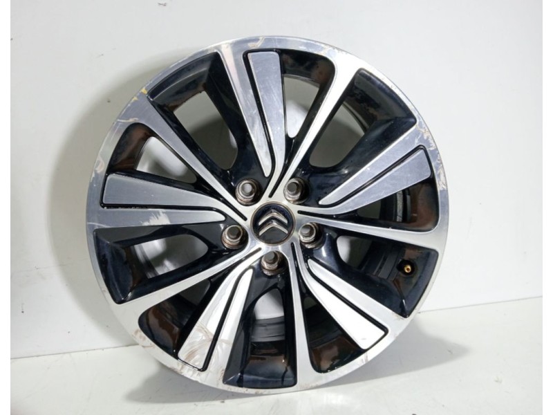 Recambio de juego llantas para citroën c4 berlina collection referencia OEM IAM 9677090377  