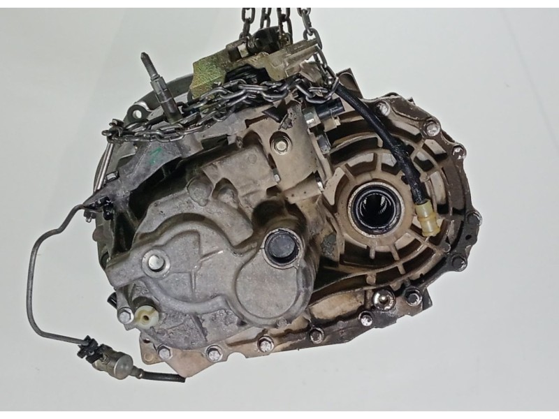 Recambio de caja cambios para renault megane ii berlina 3p 1.9 dci diesel fap referencia OEM IAM ND0008  