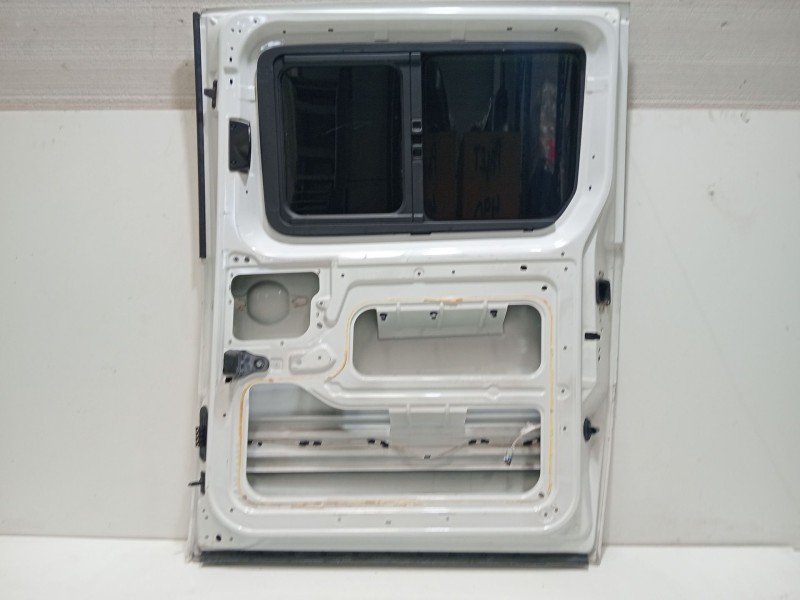 Recambio de puerta lateral corredera derecha para peugeot expert tepee (vf3x_) 2.0 hdi 120 referencia OEM IAM EXPERTTEPEE(VF3X_)
