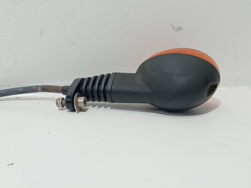 Recambio de piloto trasero izquierdo para yamaha quad atv wolverine 350 año 2007 referencia OEM IAM QUADATVWOLVERINE350AÑO2007  