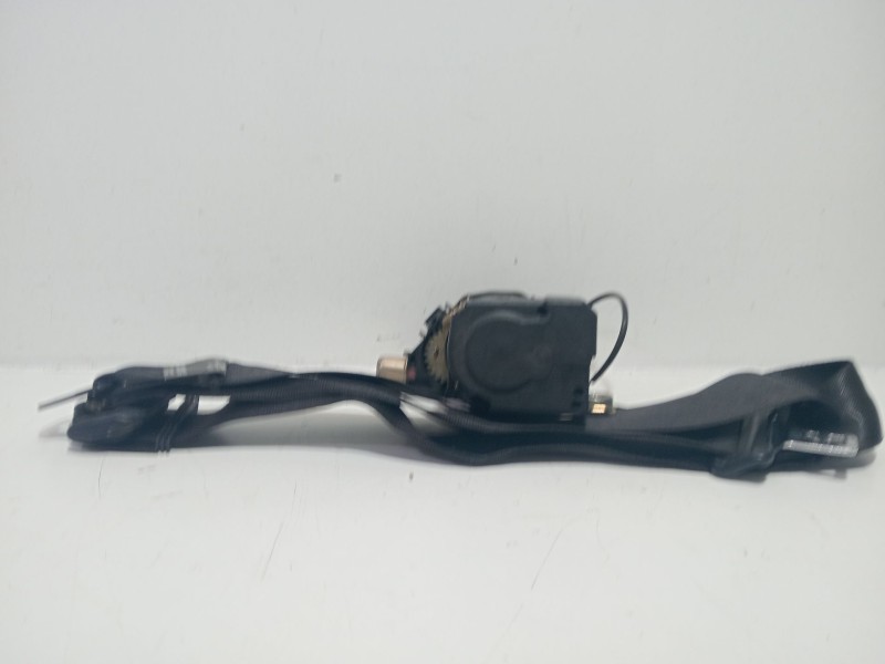 Recambio de cinturon seguridad delantero izquierdo para mercedes-benz clase m (w163) ml 270 cdi (163.113) referencia OEM IAM 330
