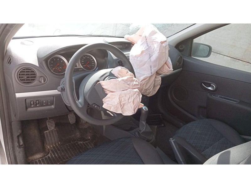 renault clio iii (br0/1, cr0/1) del año 2009