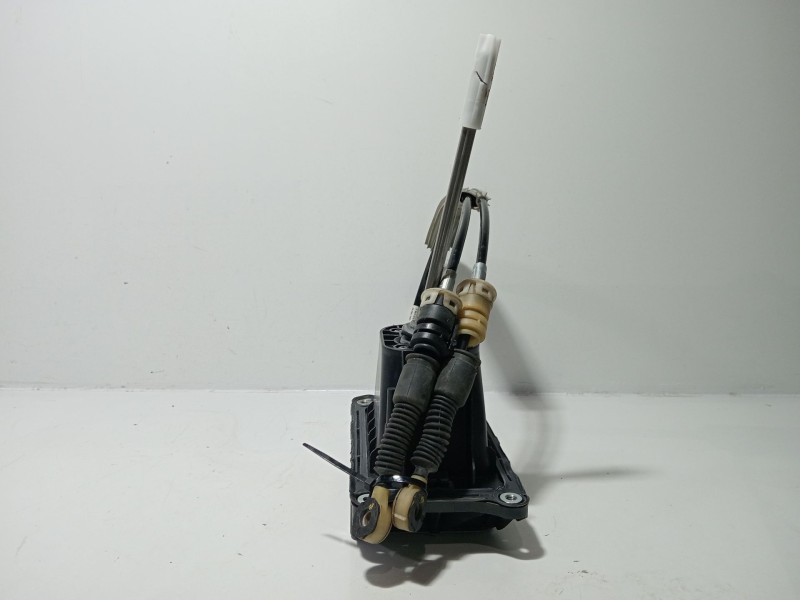 Recambio de palanca cambio para renault clio iii (br0/1, cr0/1) 1.2 16v (br02, br0j, br11, cr02, cr0j, cr11) referencia OEM IAM 