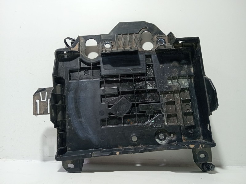 Recambio de soporte bateria para renault clio iii (br0/1, cr0/1) 1.2 16v (br02, br0j, br11, cr02, cr0j, cr11) referencia OEM IAM