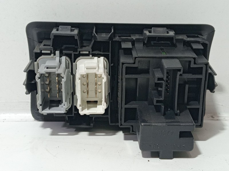 Recambio de mando multifuncion para renault clio iii (br0/1, cr0/1) 1.2 16v (br02, br0j, br11, cr02, cr0j, cr11) referencia OEM 