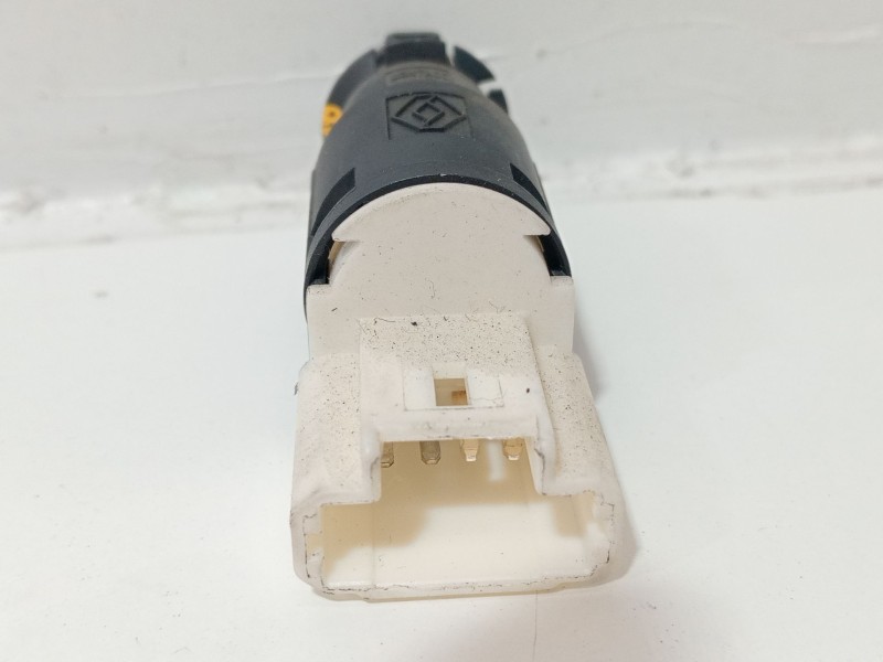 Recambio de sensor para renault clio iii (br0/1, cr0/1) 1.2 16v (br02, br0j, br11, cr02, cr0j, cr11) referencia OEM IAM 82002763