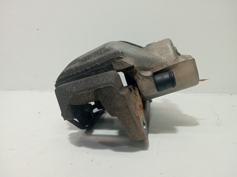 Recambio de pinza freno delantera izquierda para land rover range rover iii (l322) 4.4 4x4 referencia OEM IAM ROVERIII(L322)4.44