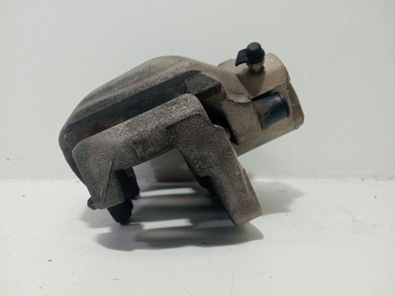 Recambio de pinza freno delantera derecha para land rover range rover iii (l322) 4.4 4x4 referencia OEM IAM ROVERIII(L322)4.44x4