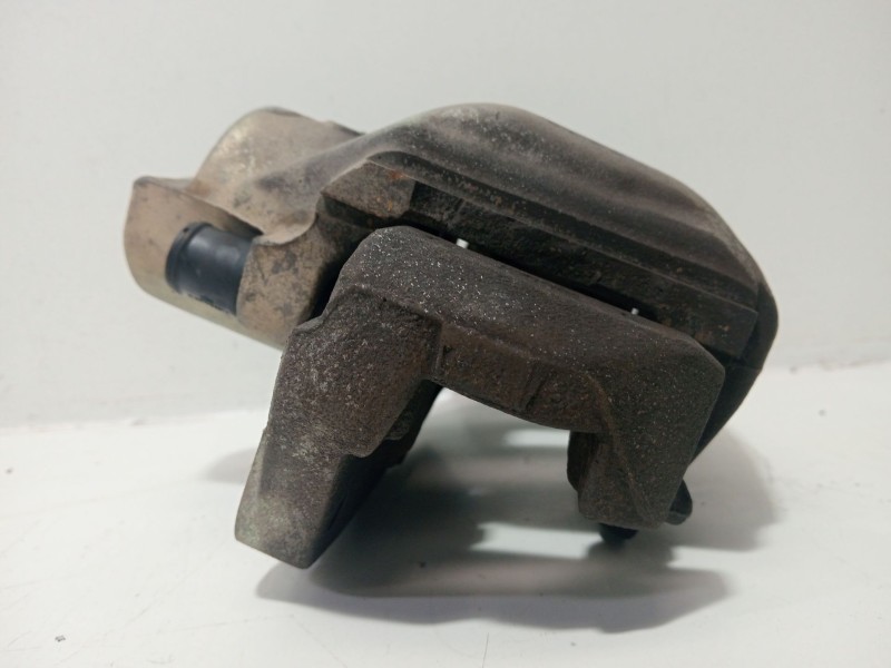 Recambio de pinza freno delantera derecha para land rover range rover iii (l322) 4.4 4x4 referencia OEM IAM ROVERIII(L322)4.44x4