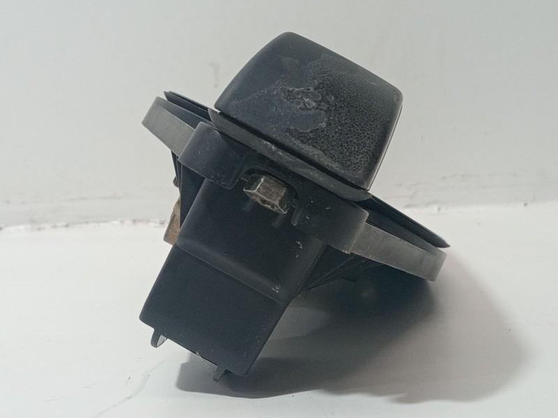 Recambio de maneta exterior delantera derecha para land rover range rover iii (l322) 4.4 4x4 referencia OEM IAM 7042484  