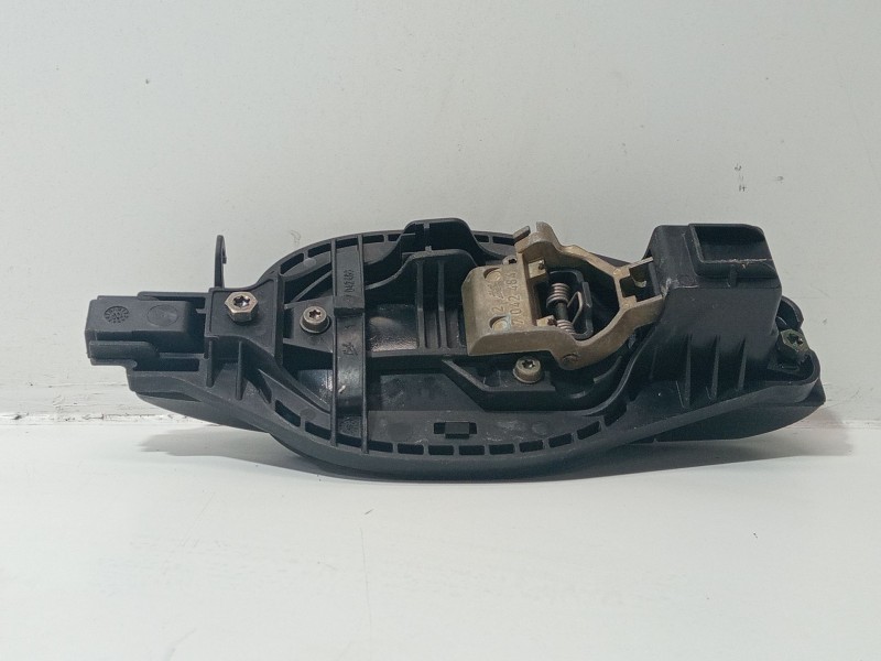 Recambio de maneta exterior delantera derecha para land rover range rover iii (l322) 4.4 4x4 referencia OEM IAM 7042484  