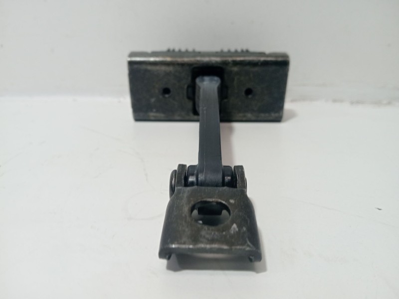 Recambio de retenida de puerta para land rover range rover iii (l322) 4.4 4x4 referencia OEM IAM ROVERIII(L322)4.44x42002-2005  