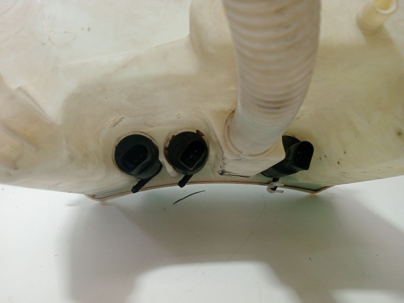 Recambio de deposito limpia para land rover range rover iii (l322) 4.4 4x4 referencia OEM IAM 7020377  