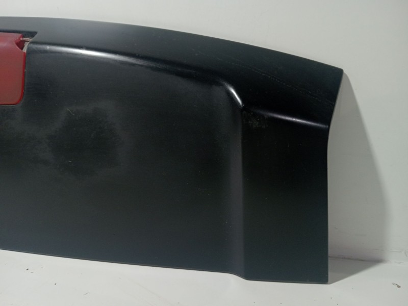 Recambio de aleron trasero para land rover range rover iii (l322) 4.4 4x4 referencia OEM IAM RANGEROVERIII(L322)4.44X4(2002-2005