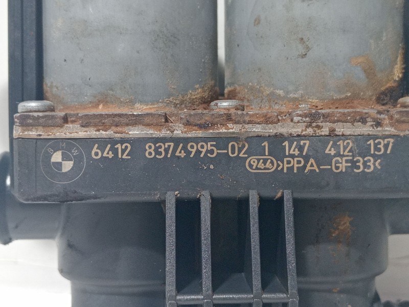 Recambio de valvula intercambio de calefaccion para land rover range rover iii (l322) 4.4 4x4 referencia OEM IAM 6412837499502  